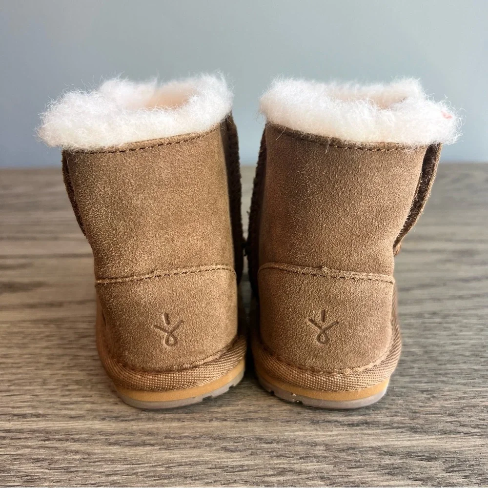 Emu Australia Toddle Boots 6-12 Months Suede Merino Wool Lined Baby Winter Boots